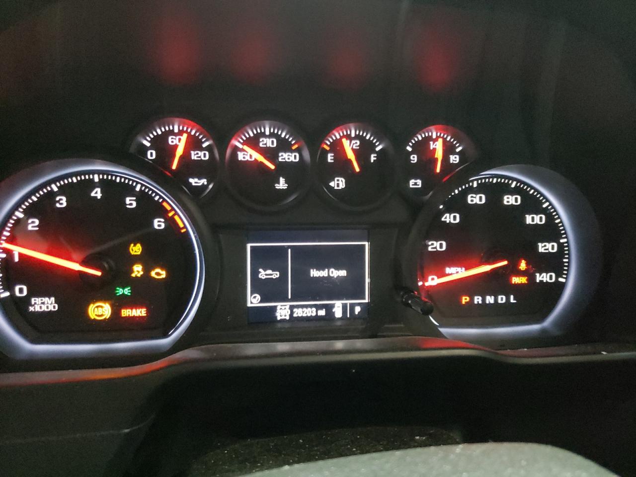 2019 Chevrolet Silverado K1500 Custom VIN: 3GCPYBEHXKG125670 Lot: 60830635