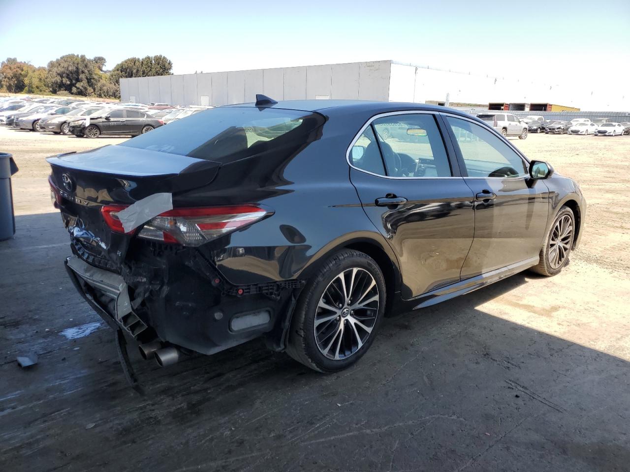 TOYOTA CAMRY 2019 VIN 4T1B11HK7KU265734 фото 3