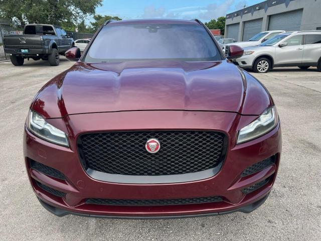 Parquets JAGUAR F-PACE 2017 Red