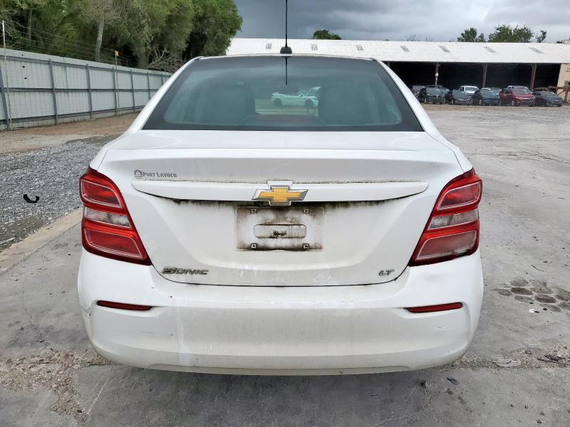 Sedans CHEVROLET SONIC 2017 White