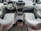 2013 Toyota Sienna Le იყიდება Hampton-ში, VA - Rear End