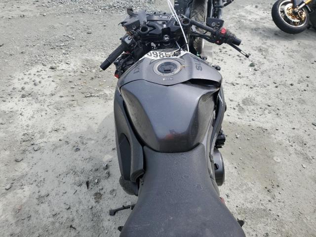 2024 SUZUKI GSX1300 RR  