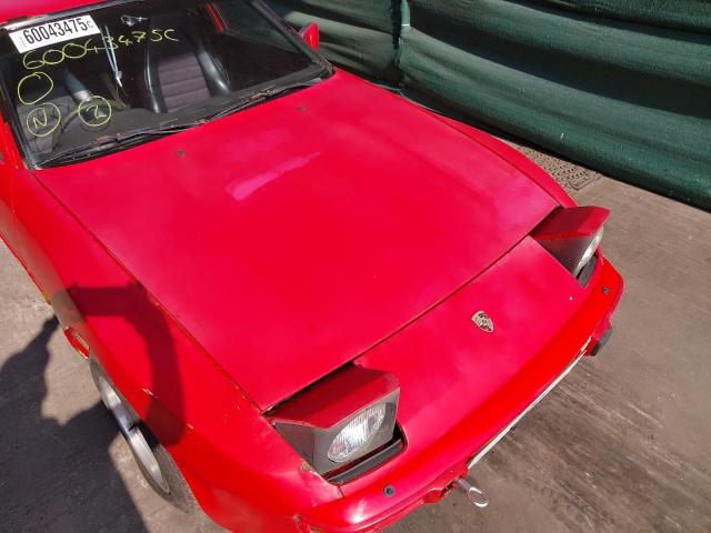 1985 PORSCHE 944
