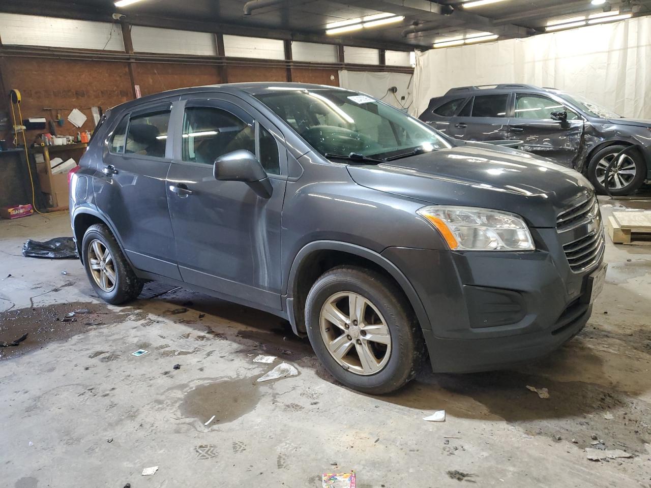 CHEVROLET TRAX 2016 VIN 3GNCJNSB1GL272454 zdjęcie 4