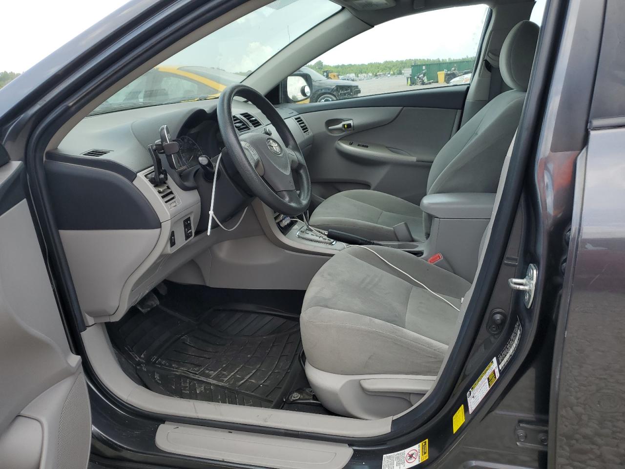 TOYOTA COROLLA 2011 VIN 2T1BU4EE0BC734249 фото 7