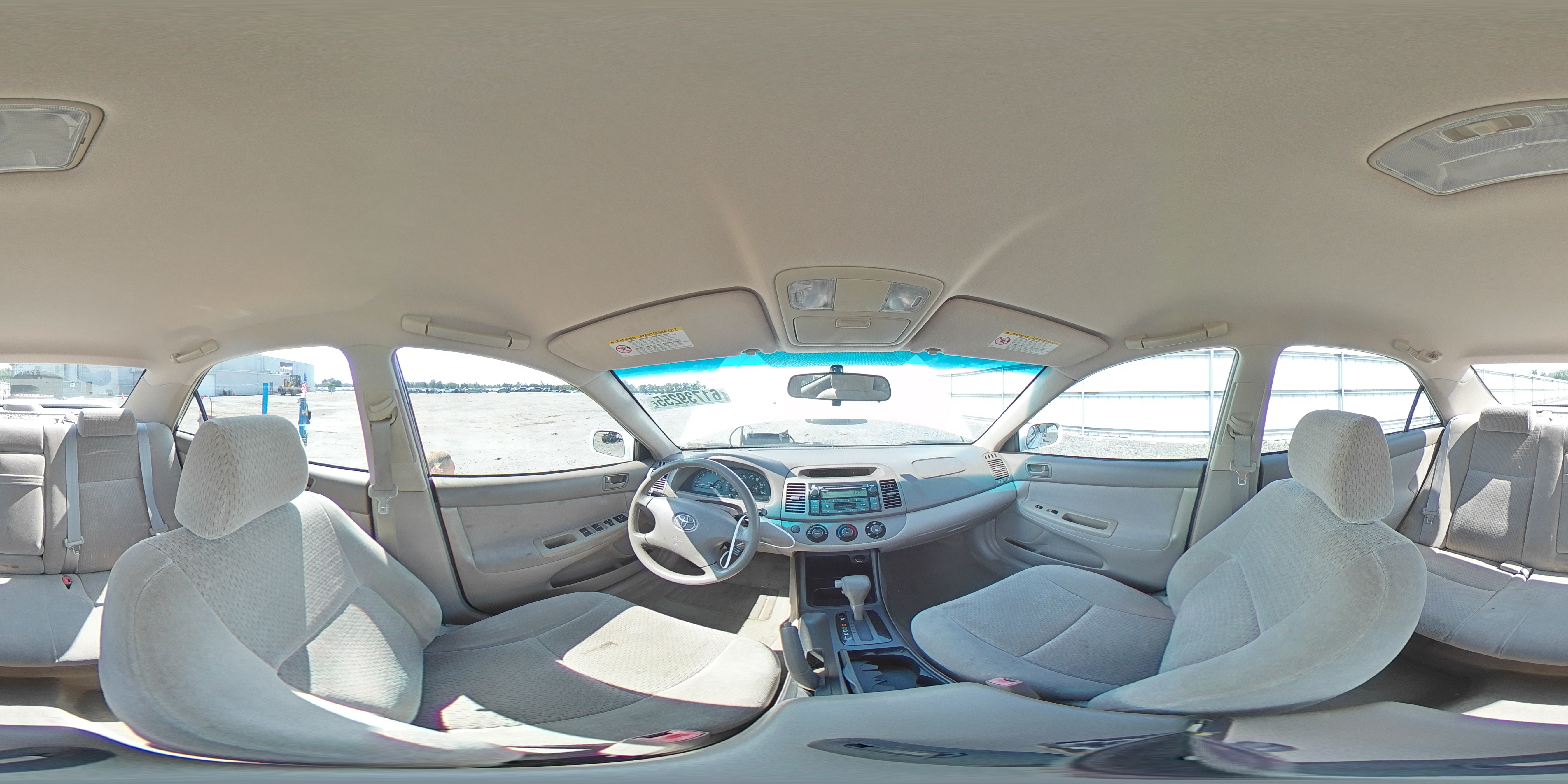 2002 Toyota Camry Le VIN: 4T1BE32K32U016906 Lot: 81311205