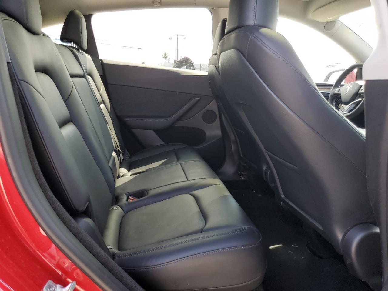 2023 Tesla Model Y VIN: 7SAYGDEE5PF675559 Lot: 60694515