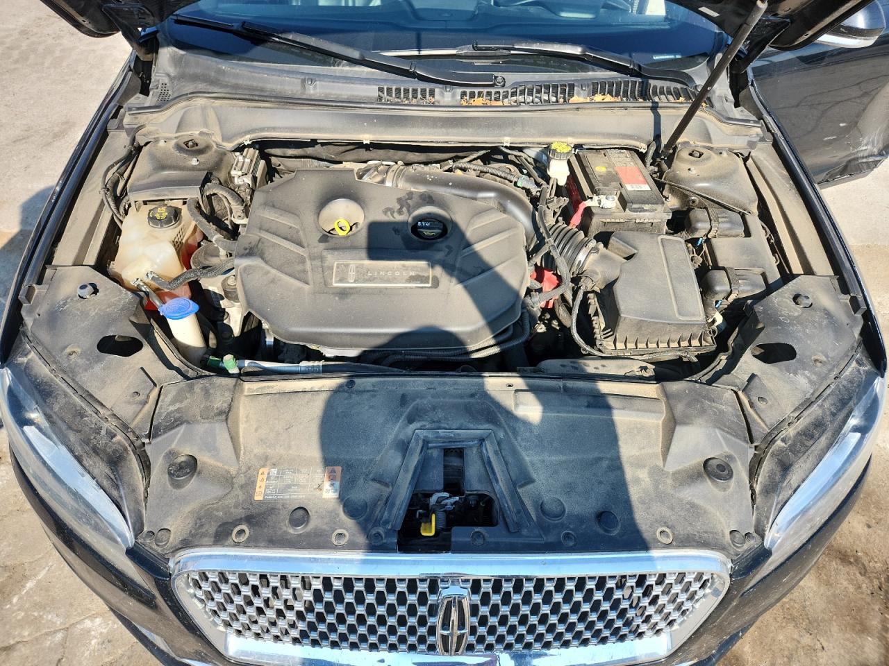 LINCOLN MKZ 2018 VIN 3LN6L5D9XJR601615 photo 11