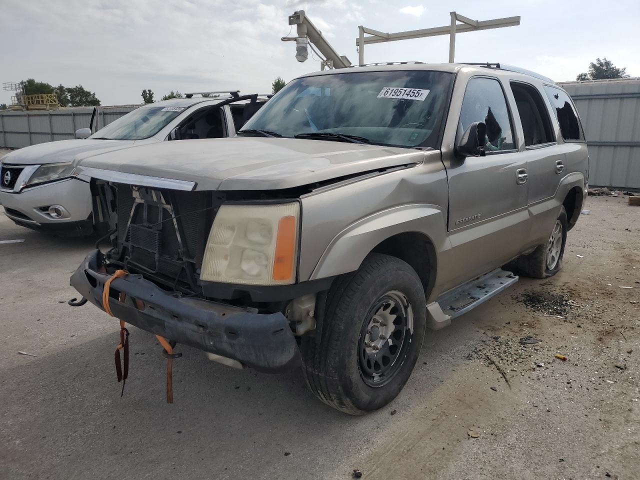 2002 Cadillac Escalade Luxury silver suv gas 1GYEK63N82R106652 photo #1