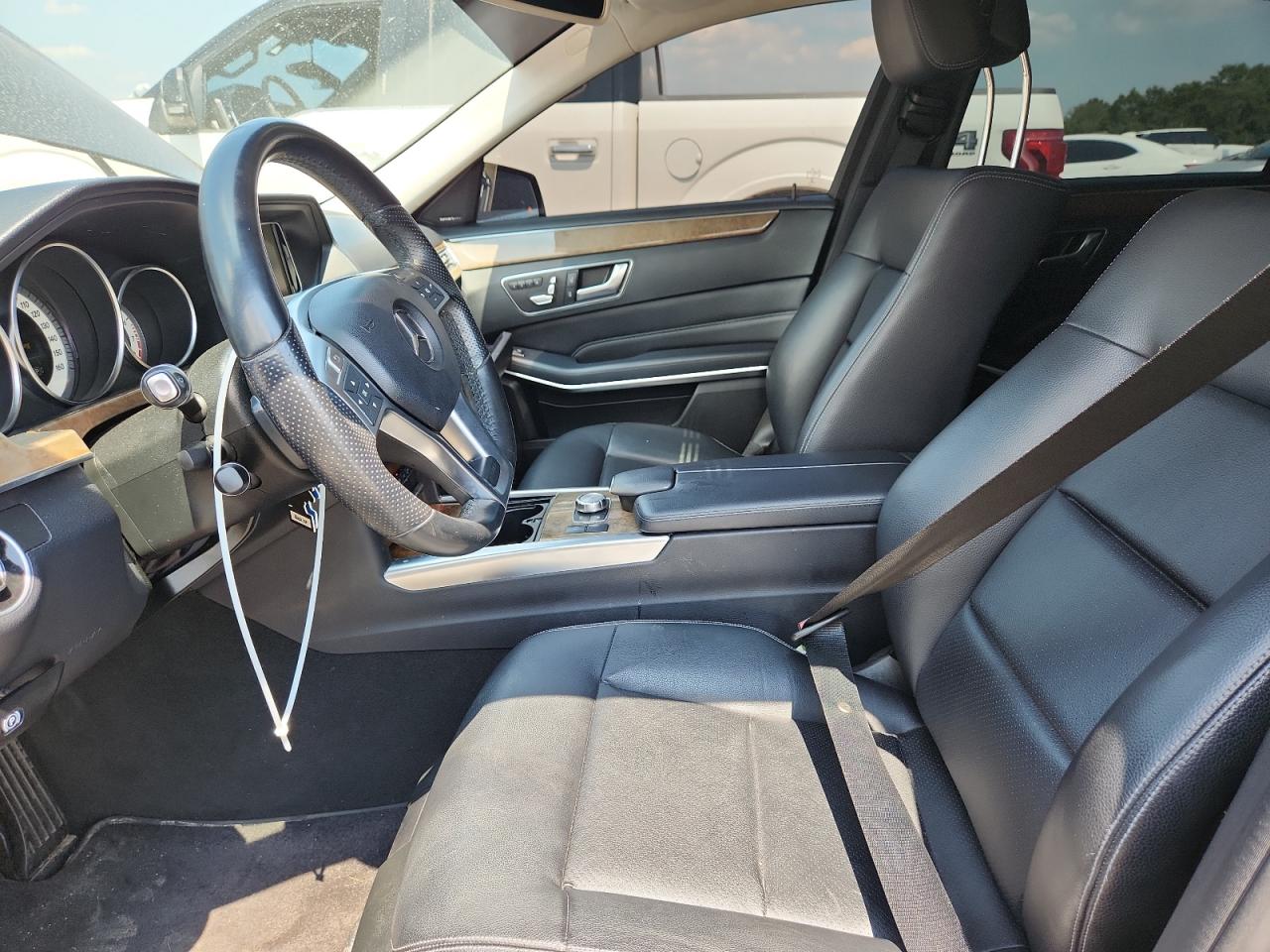 2014 Mercedes-Benz E 350 4Matic VIN: WDDHF8JB2EA902690 Lot: 62557655