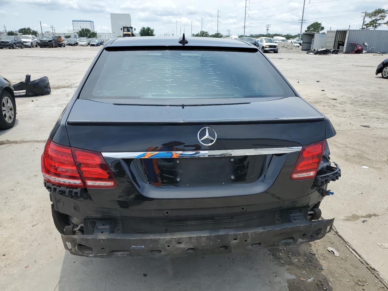 2014 Mercedes-Benz E 350 VIN: WDDHF5KB6EA924317 Lot: 62537235