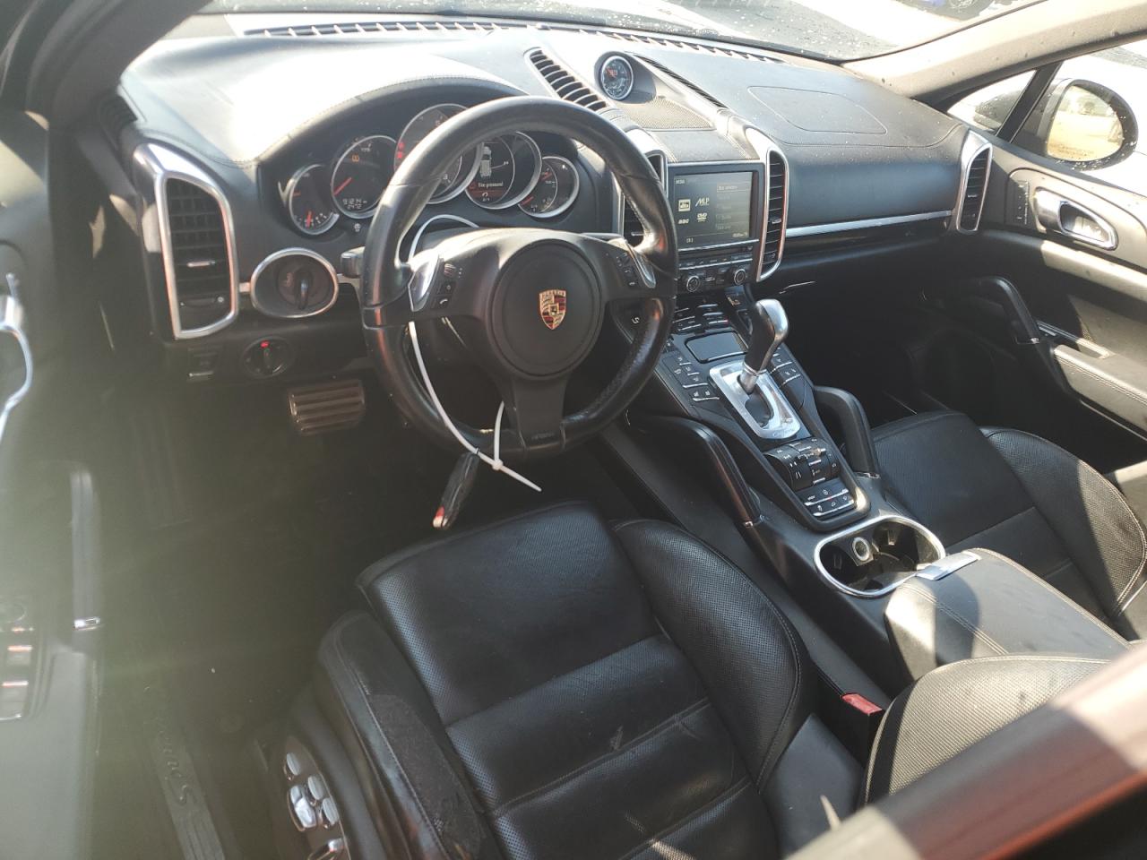 2012 Porsche Cayenne S VIN: WP1AB2A22CLA47154 Lot: 62462405