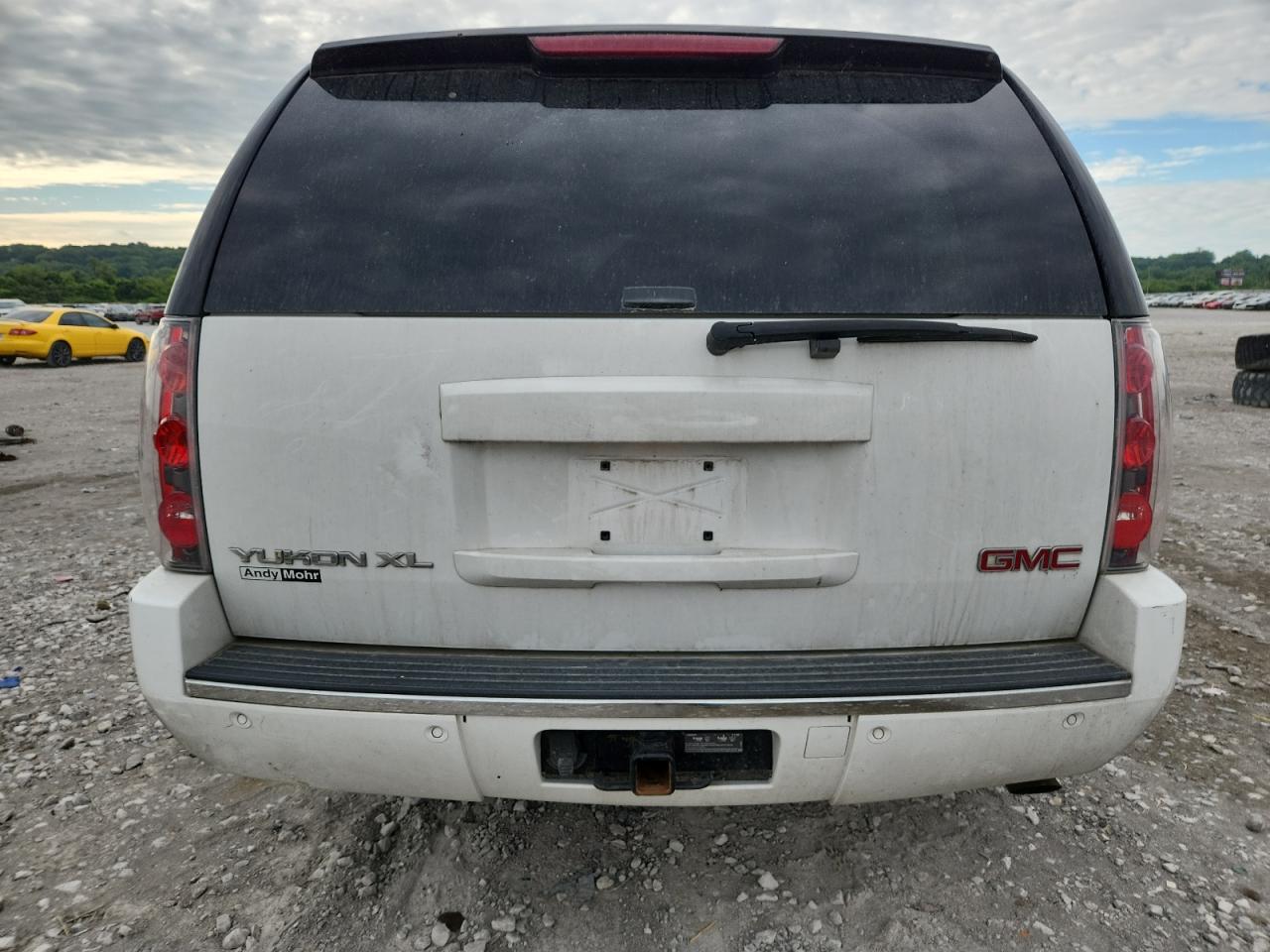 2008 GMC Yukon Xl Denali VIN: 1GKFK66808J157168 Lot: 62882055