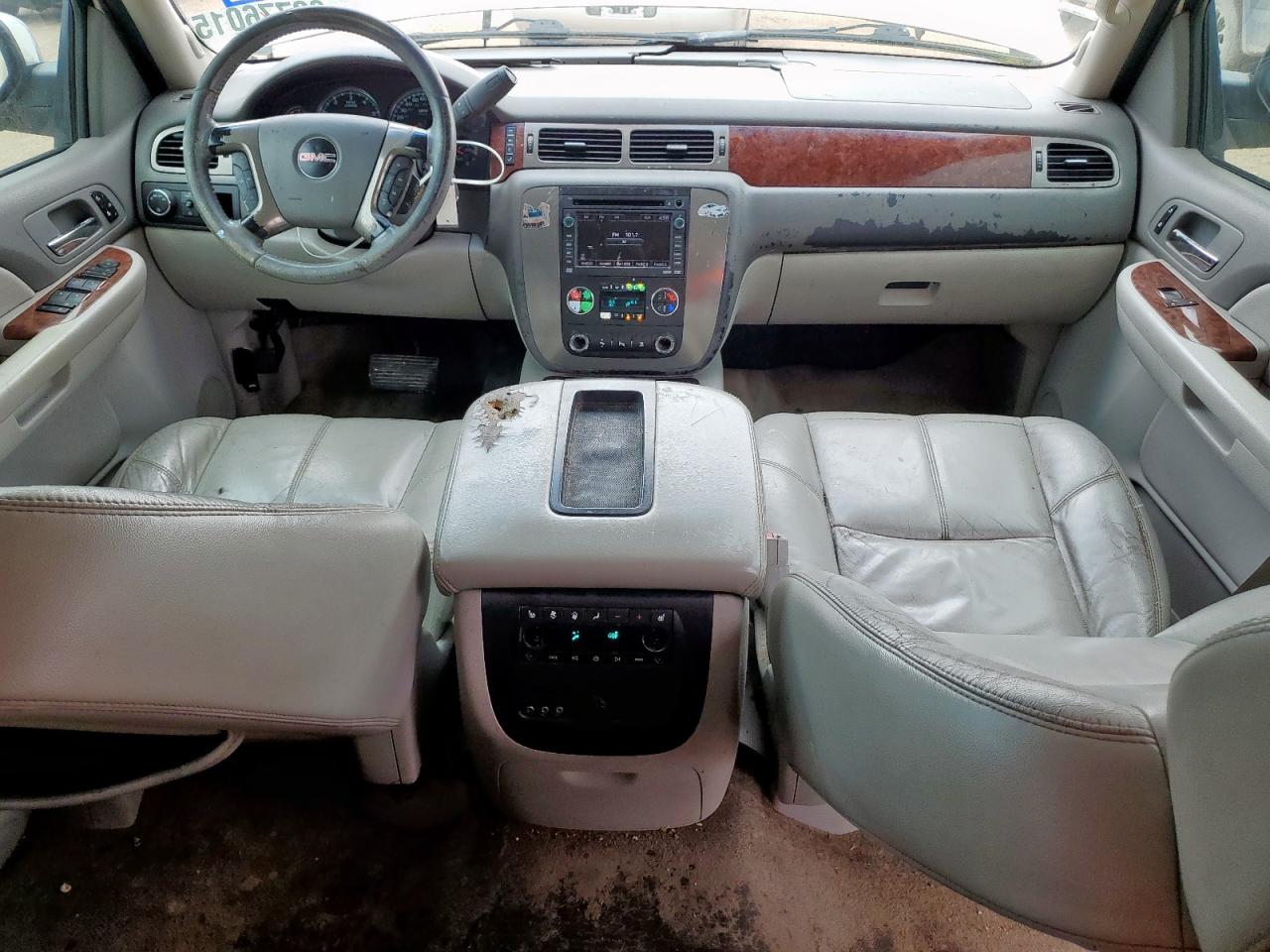 2009 GMC Yukon Xl C1500 Slt VIN: 1GKFC36029R173526 Lot: 62776015