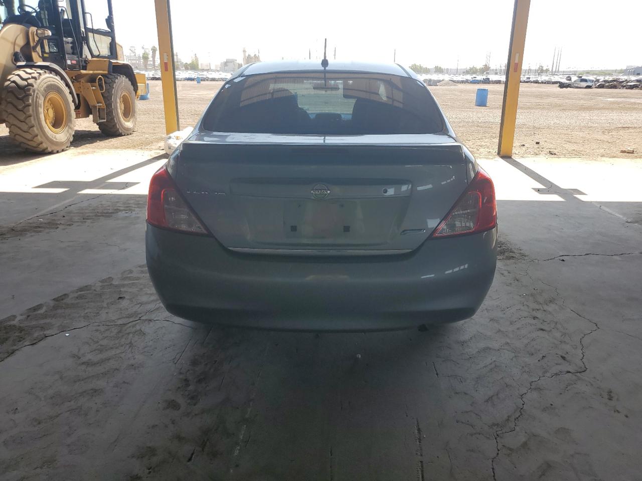 NISSAN VERSA 2014 VIN 3N1CN7APXEL862920 photo 6
