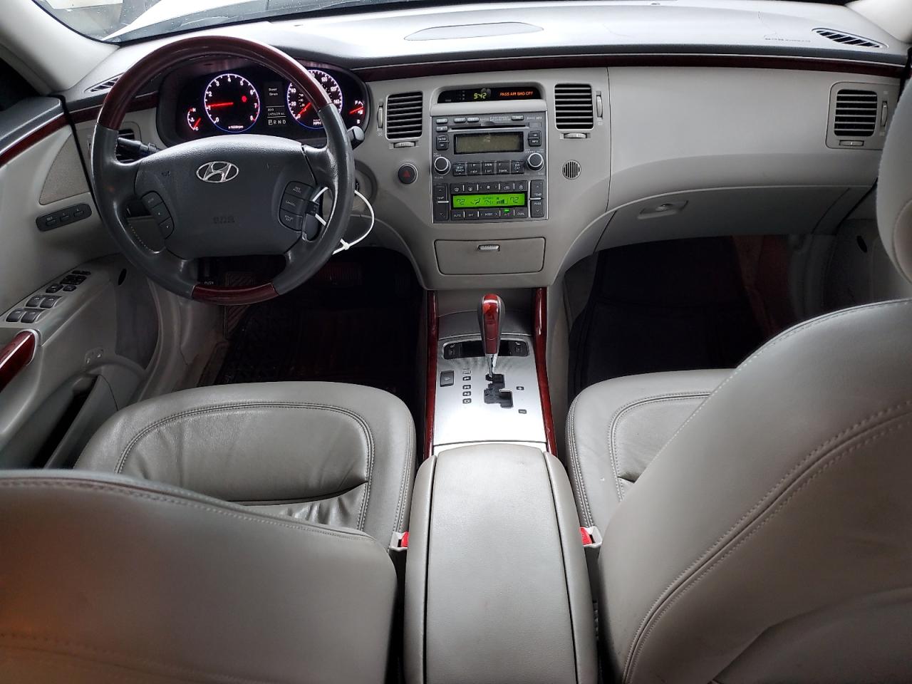 2007 Hyundai Azera Se VIN: KMHFC46FX7A241763 Lot: 61671315