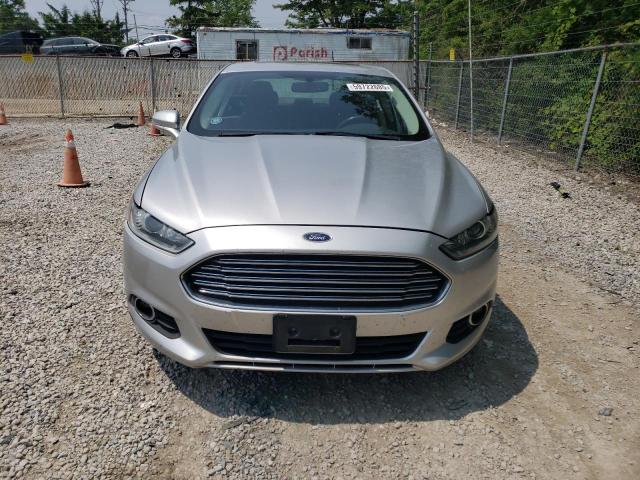  FORD FUSION 2016 Srebrny