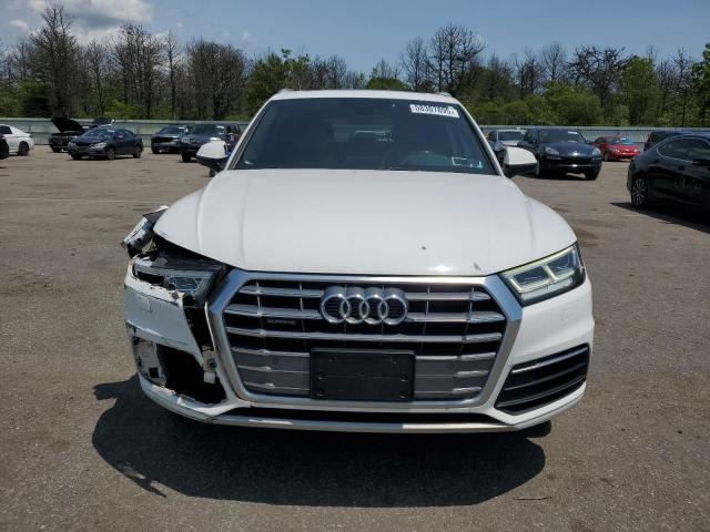 AUDI Q5 2019 Белы