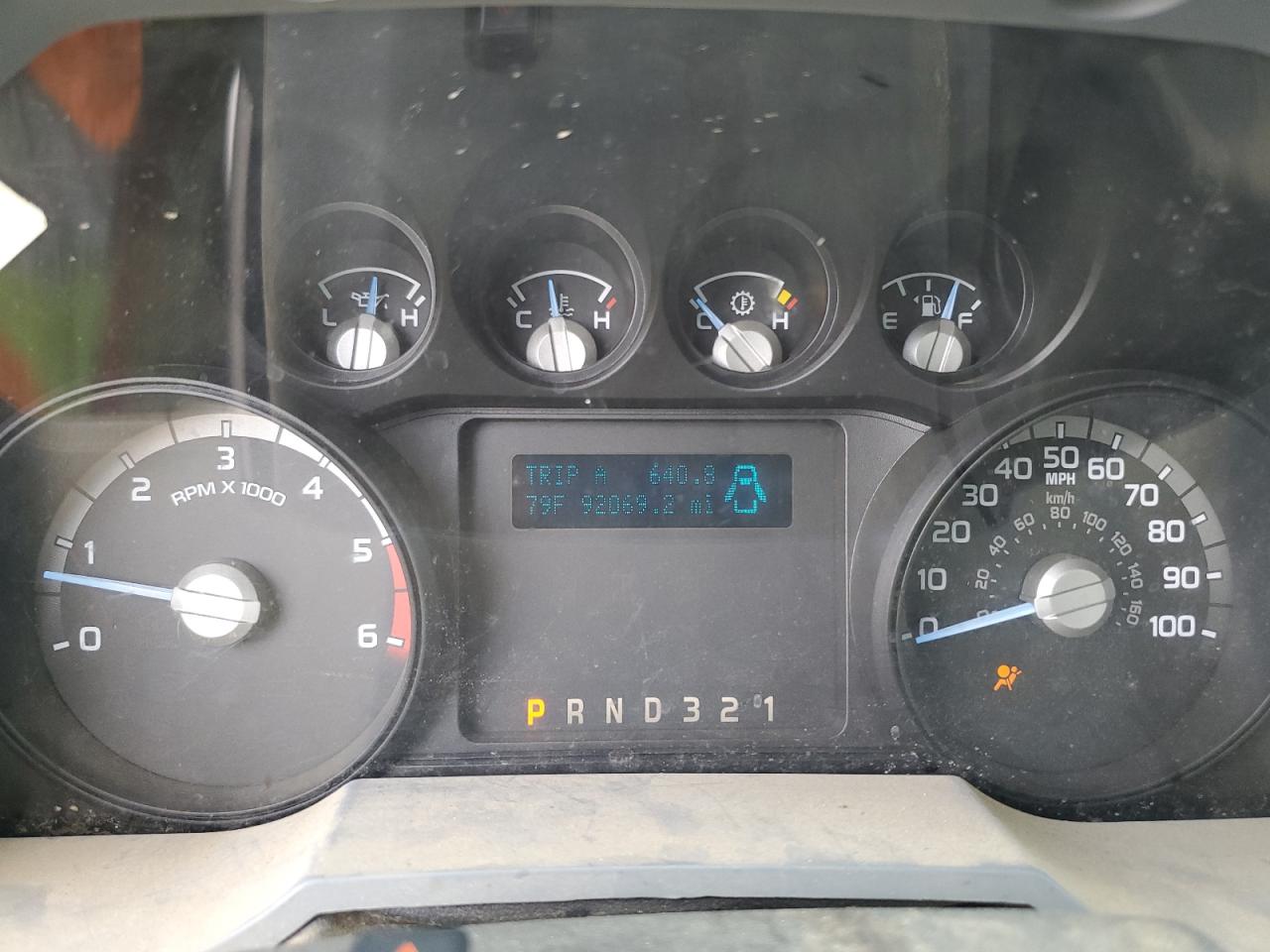 2015 Ford F450 Super Duty Service Truck VIN: 1FDUF4GY6FED21163 Lot: 56833115