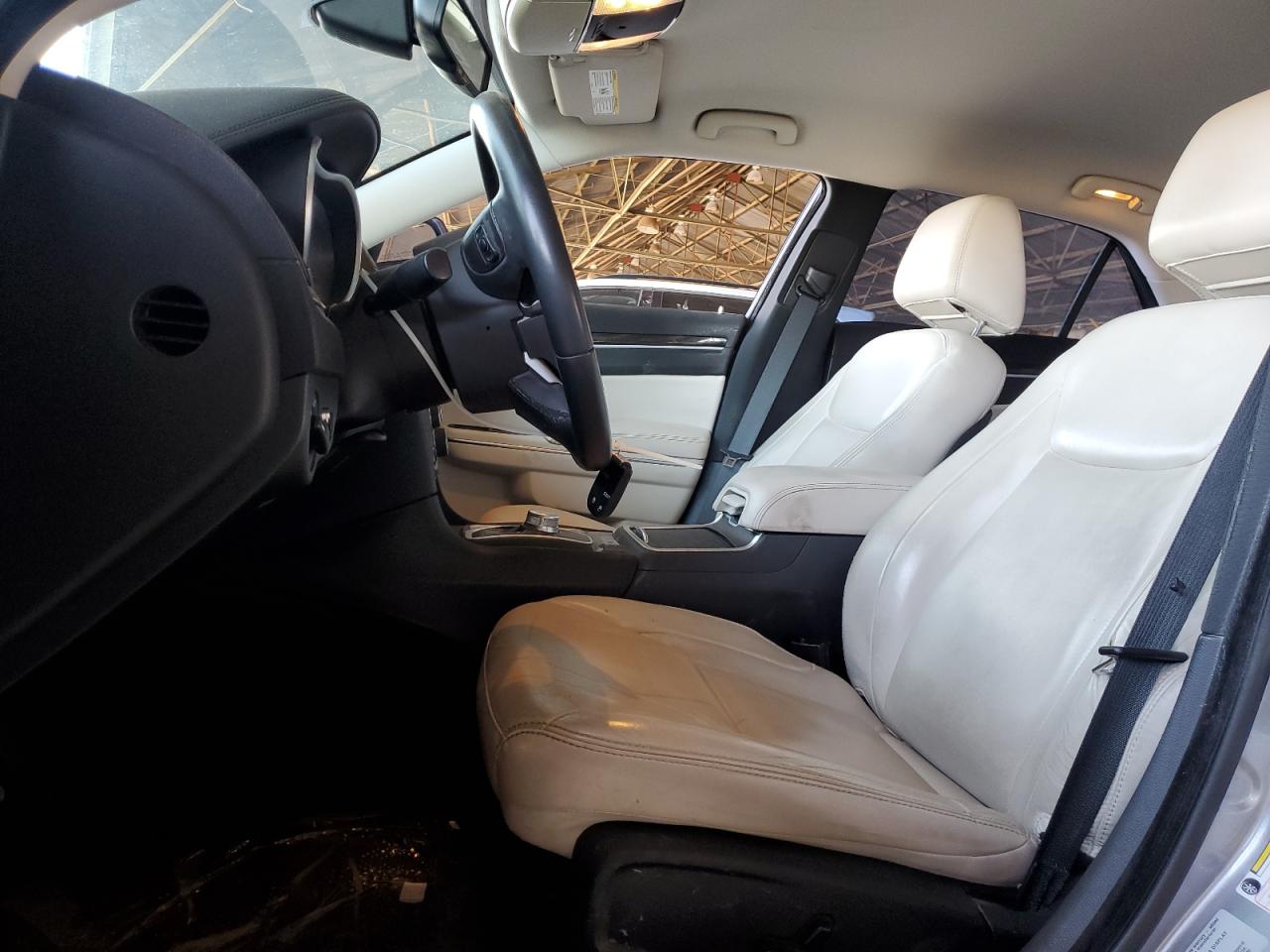 2015 Chrysler 300 Limited VIN: 2C3CCAAG5FH749634 Lot: 60632595