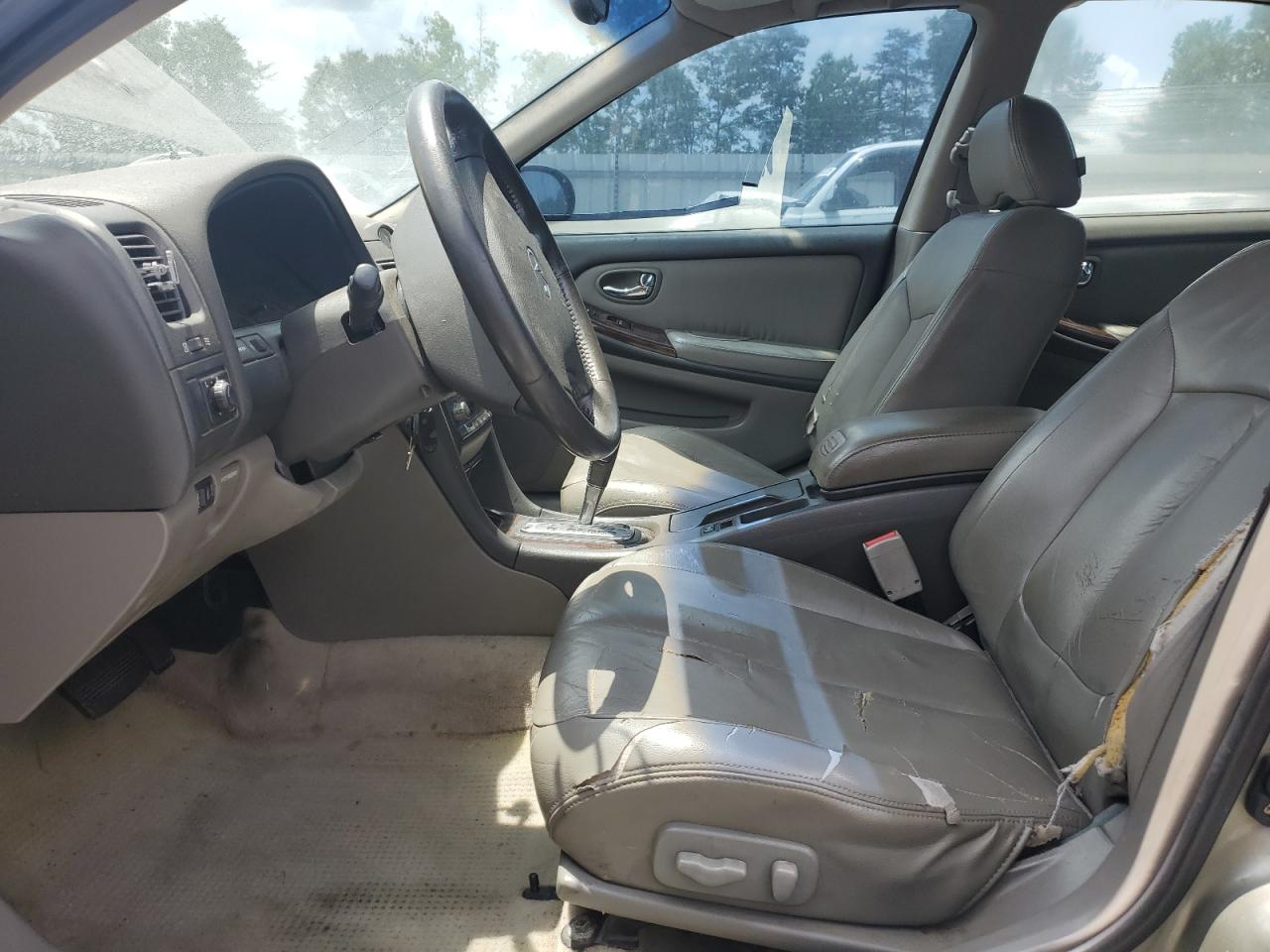 2001 Infiniti I30 VIN: JNKCA31A61T003356 Lot: 61831455