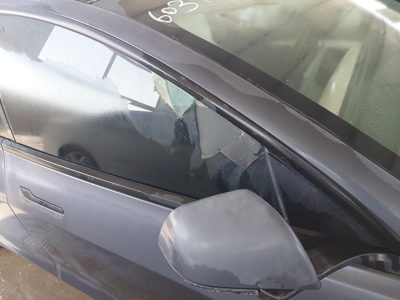 LRW3E7EL2PC686218 - 2023 Tesl MODEL 3 - #undefined