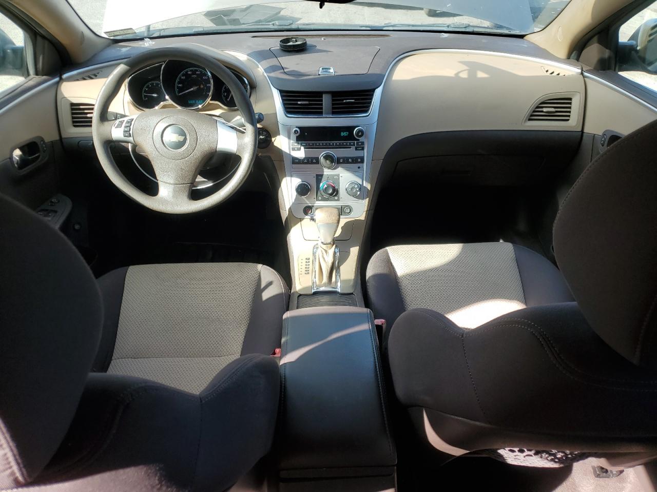 2010 Chevrolet Malibu Ls VIN: 1G1ZB5EB0AF197199 Lot: 61408975