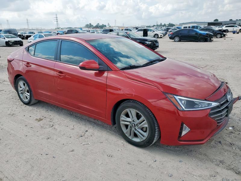  HYUNDAI ELANTRA 2019 Red