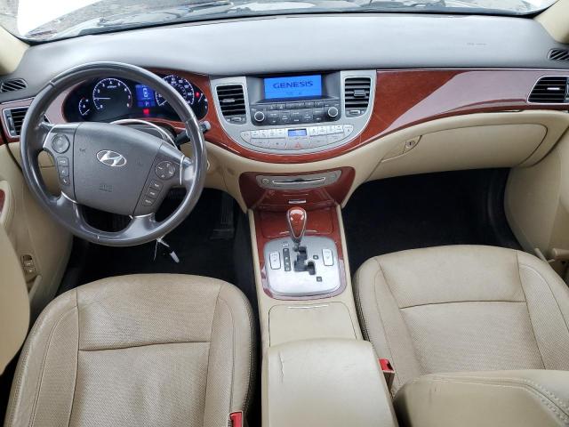  HYUNDAI GENESIS 2013 Белы