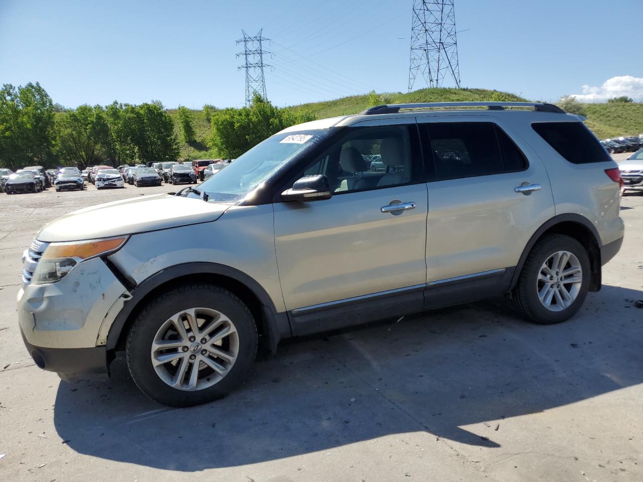 2011 Ford Explorer Xlt for Sale in Littleton, CO - Front End