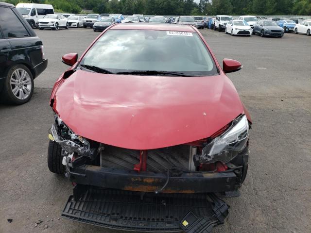  TOYOTA COROLLA 2017 Красный