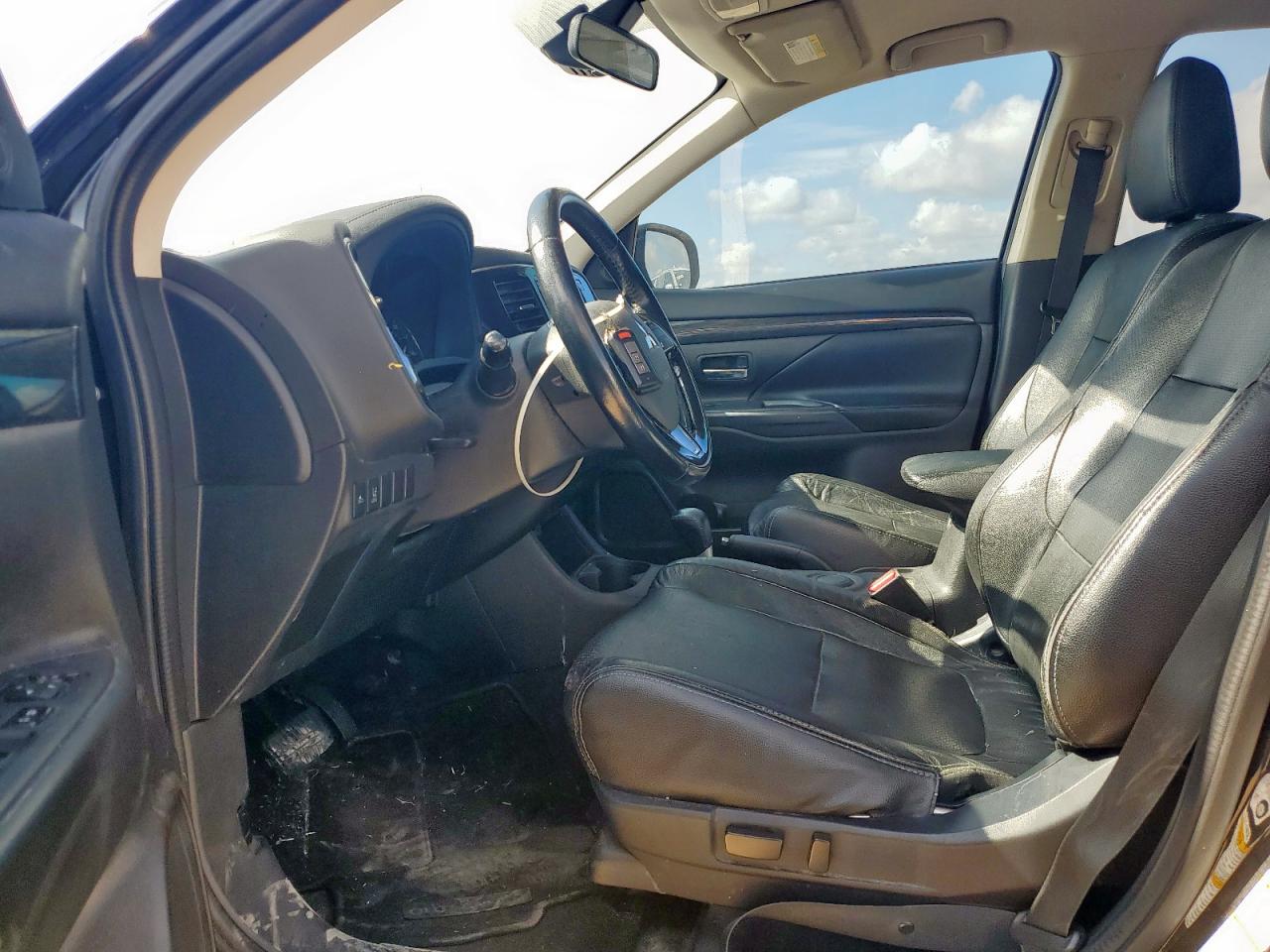 2016 Mitsubishi Outlander Se VIN: JA4AD3A31GZ034709 Lot: 61769895