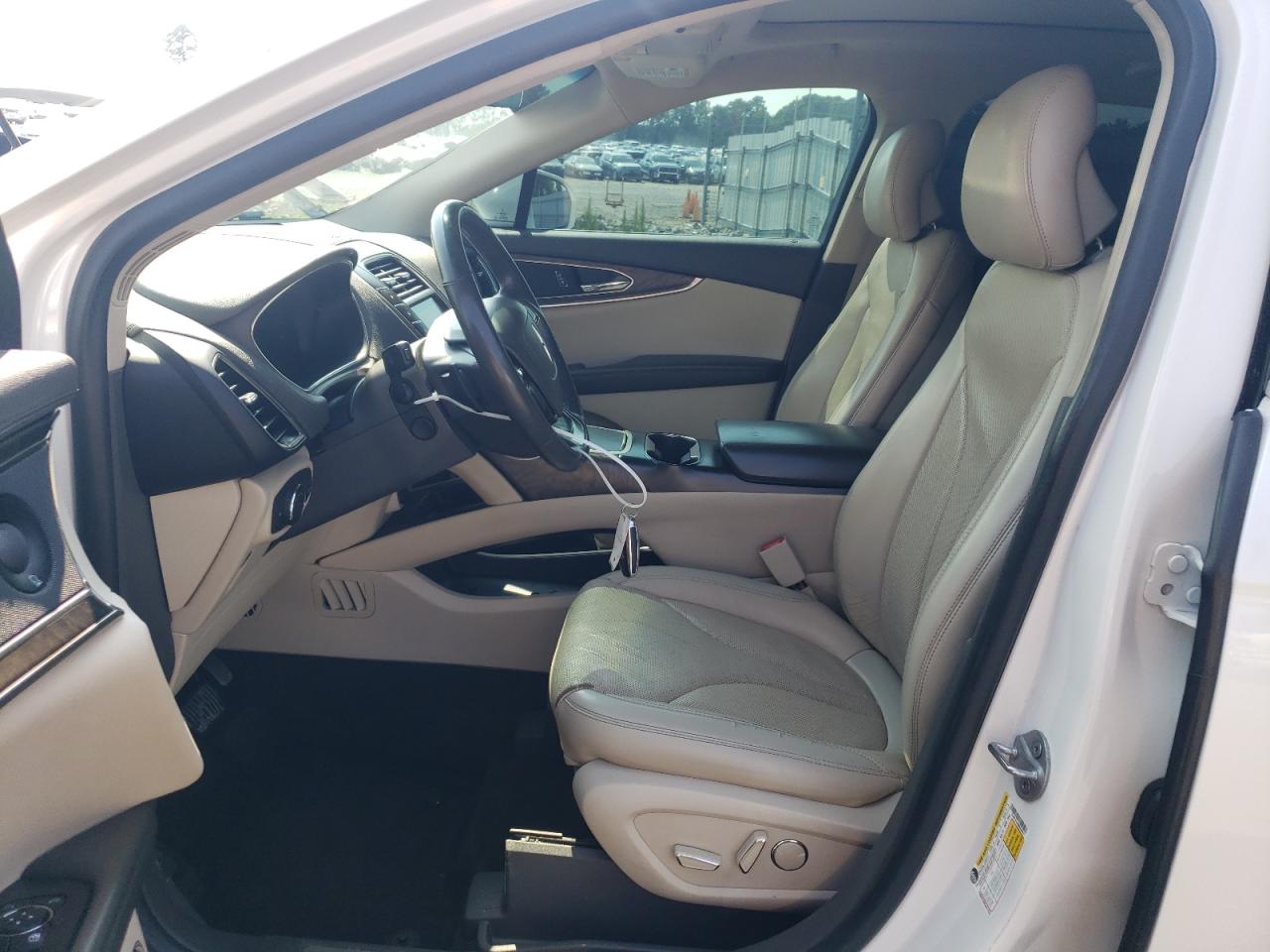 2019 Lincoln Nautilus Reserve VIN: 2LMPJ6L99KBL66677 Lot: 62670935
