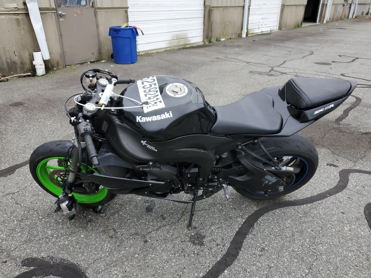 KAWASAKI NINJA 600 2009 VIN JKAZX4R139A009802 фото 3