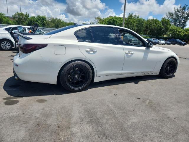  INFINITI Q50 2015 Biały