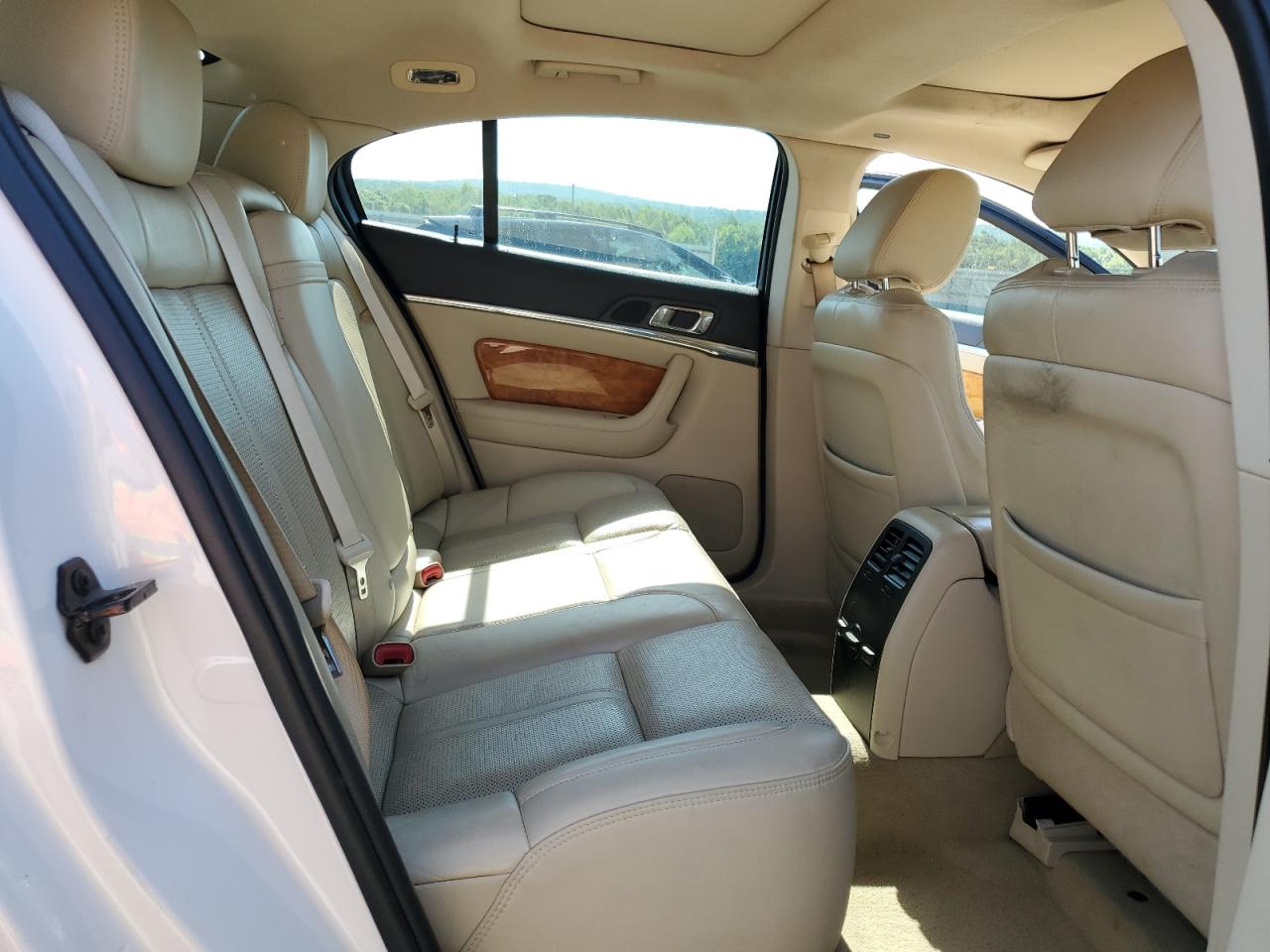 2011 Lincoln Mks VIN: 1LNHL9FTXBG608128 Lot: 61526995