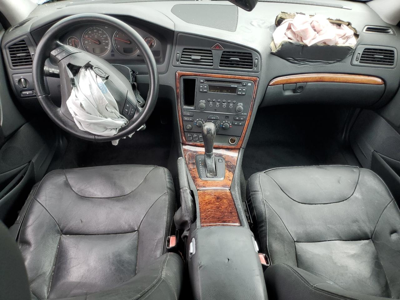 2005 Volvo S60 2.5T VIN: YV1RS592752470910 Lot: 62890415