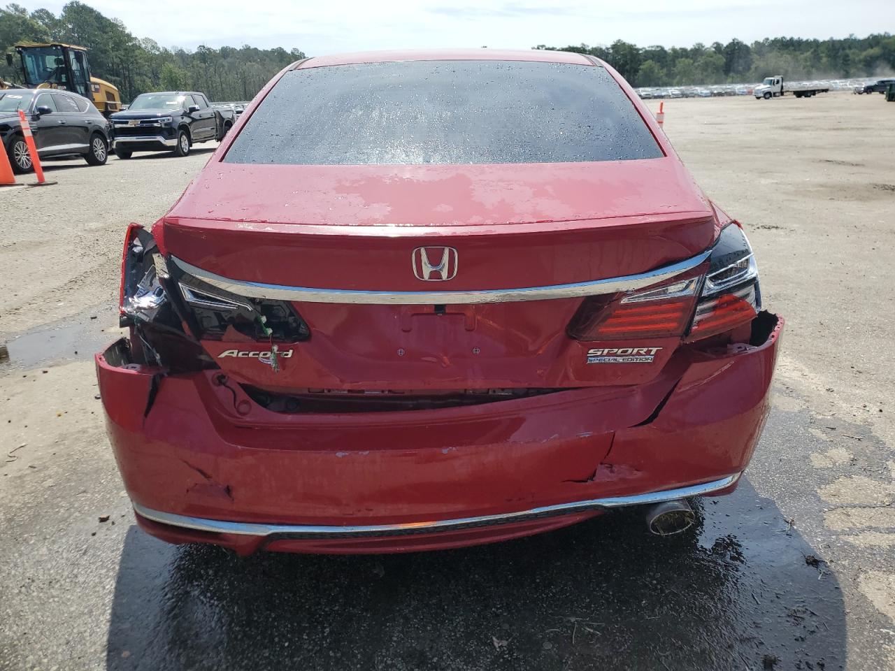 2017 Honda Accord Sport Special Edition VIN: 1HGCR2F13HA078911 Lot: 62660025