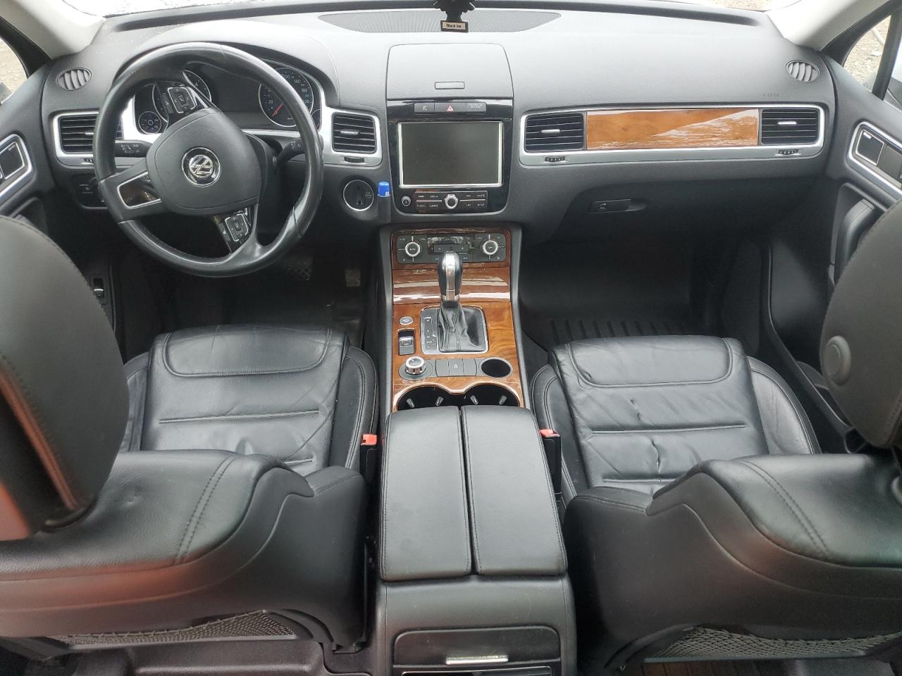 2014 Volkswagen Touareg V6 Tdi VIN: WVGEP9BP0ED010524 Lot: 60719995