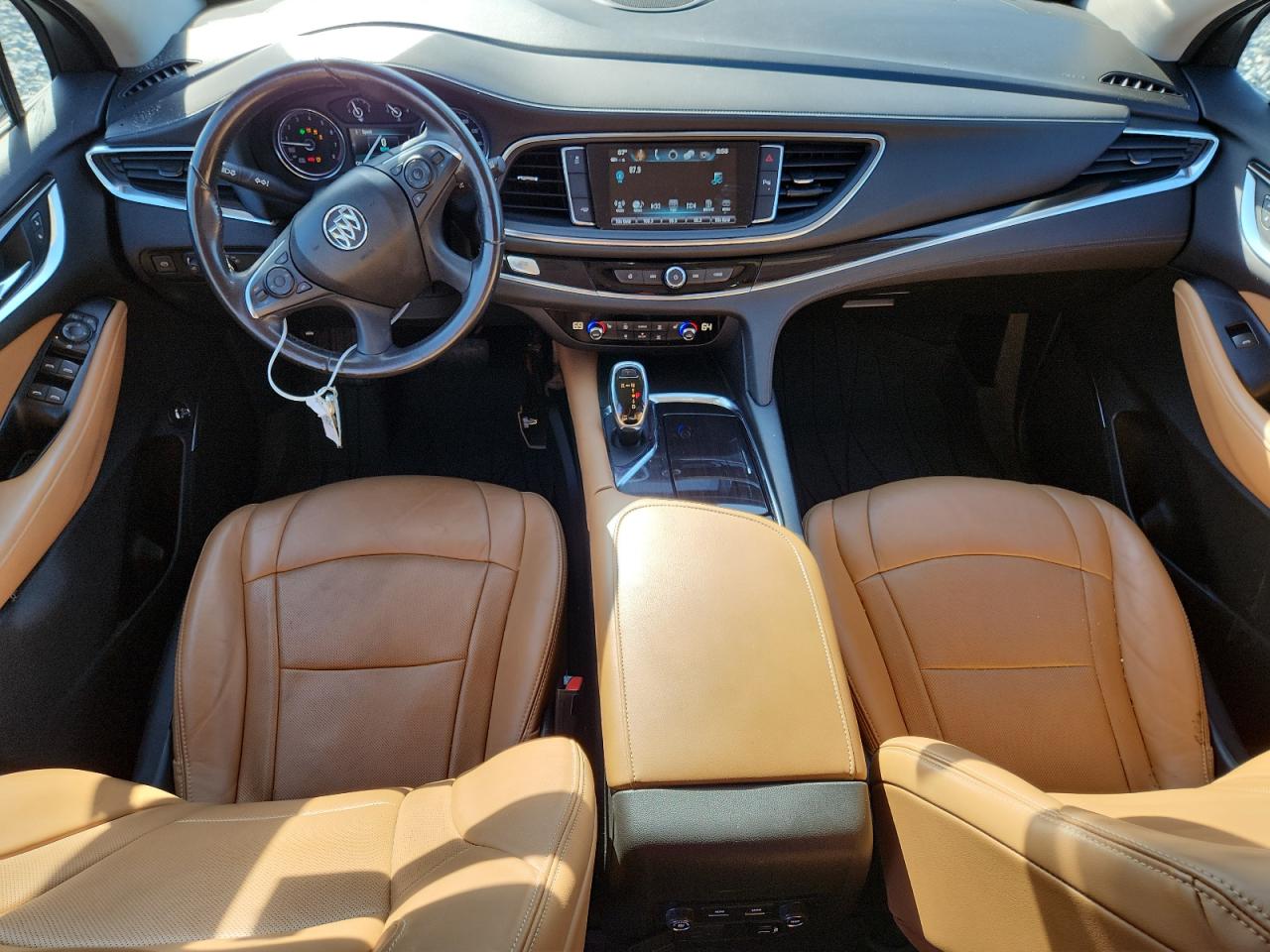 2018 Buick Enclave Essence VIN: 5GAERBKW3JJ190284 Lot: 60845255