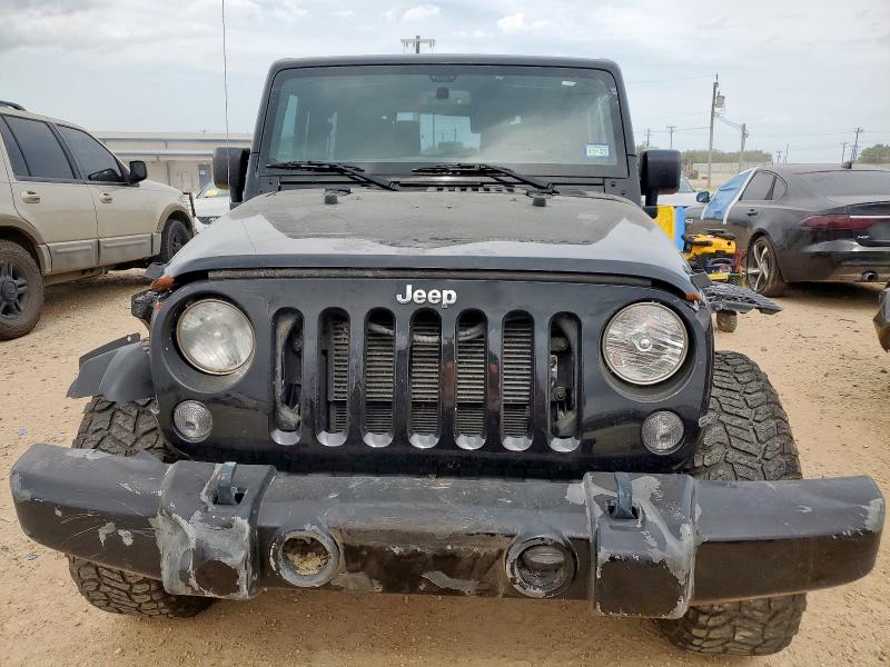 Позашляховики JEEP WRANGLER 2016 Чорний