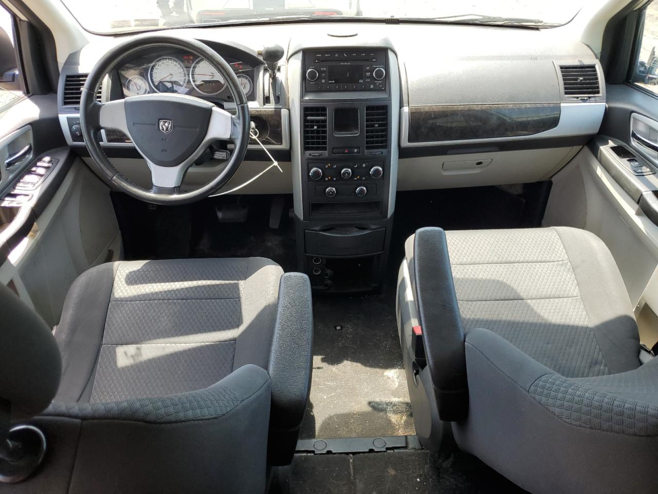 2010 Dodge Grand Caravan Sxt VIN: 2D4RN5D1XAR461662 Lot: 62014475