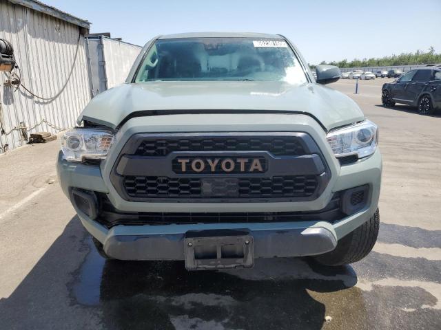  TOYOTA TACOMA 2023 Зелений