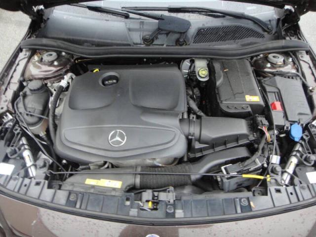 Parquets MERCEDES-BENZ GLA-CLASS 2015 Brown