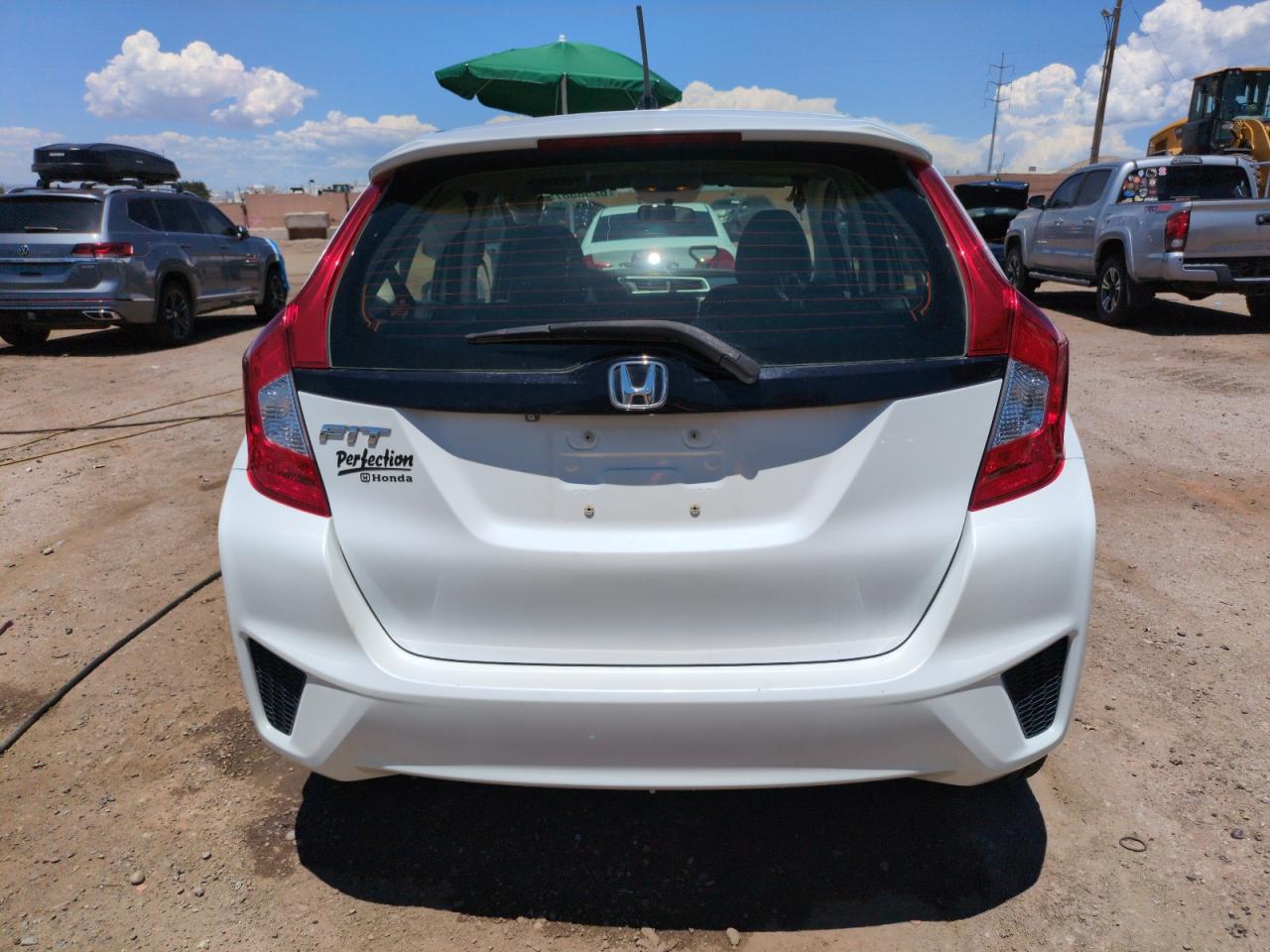 2017 Honda Fit Lx VIN: JHMGK5H5XHS017344 Lot: 62585875