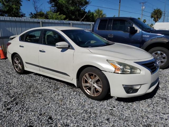  NISSAN ALTIMA 2015 White