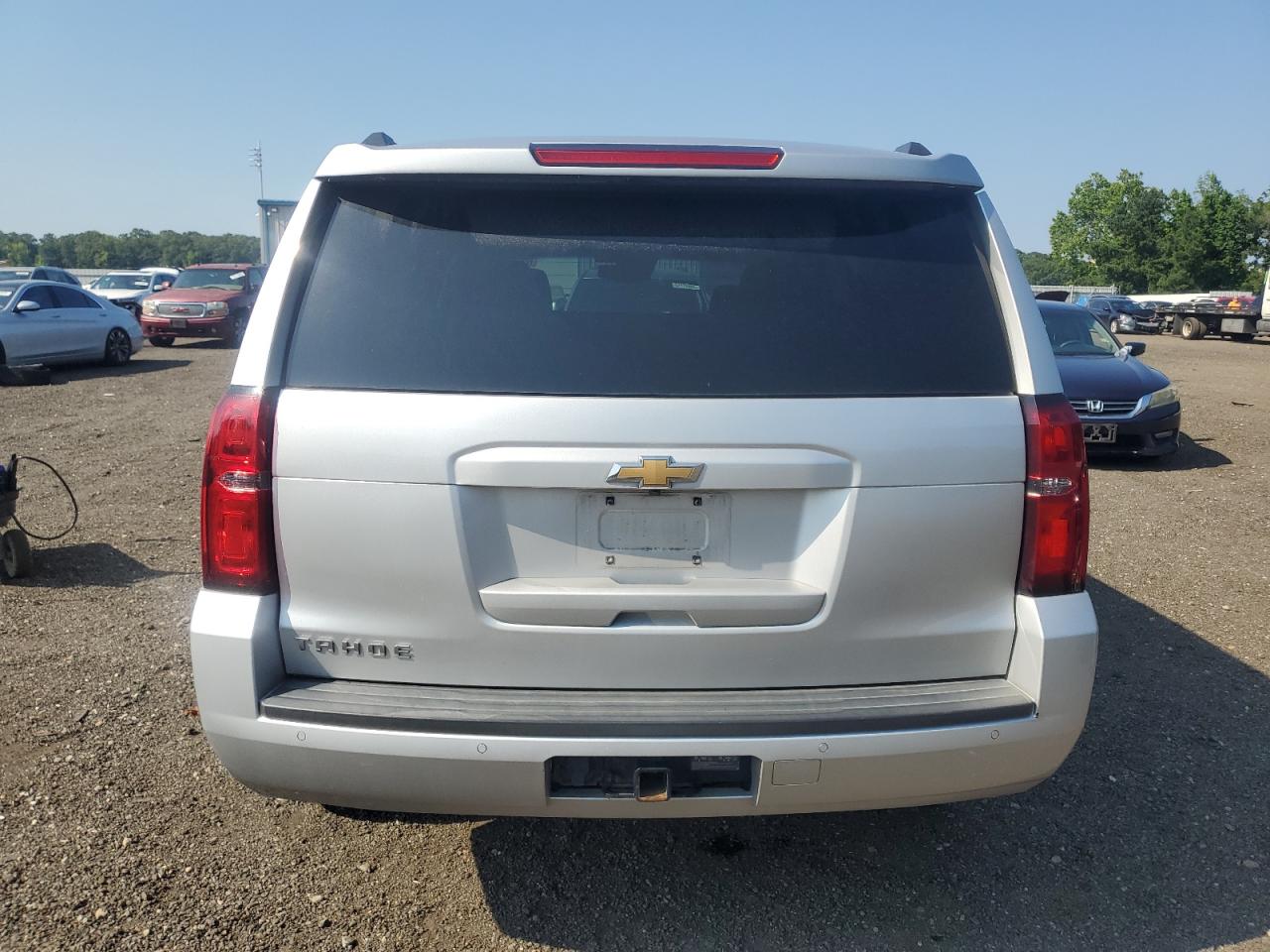CHEVROLET TAHOE 2019 VIN 1GNSKBKC8KR163118 фото 6
