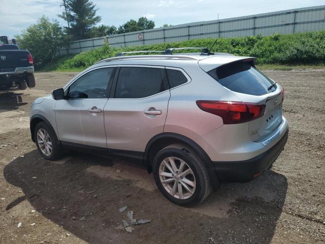 NISSAN ROGUE 2018 Серебристый