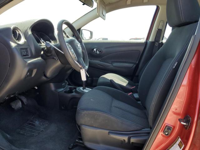  NISSAN VERSA 2017 Червоний