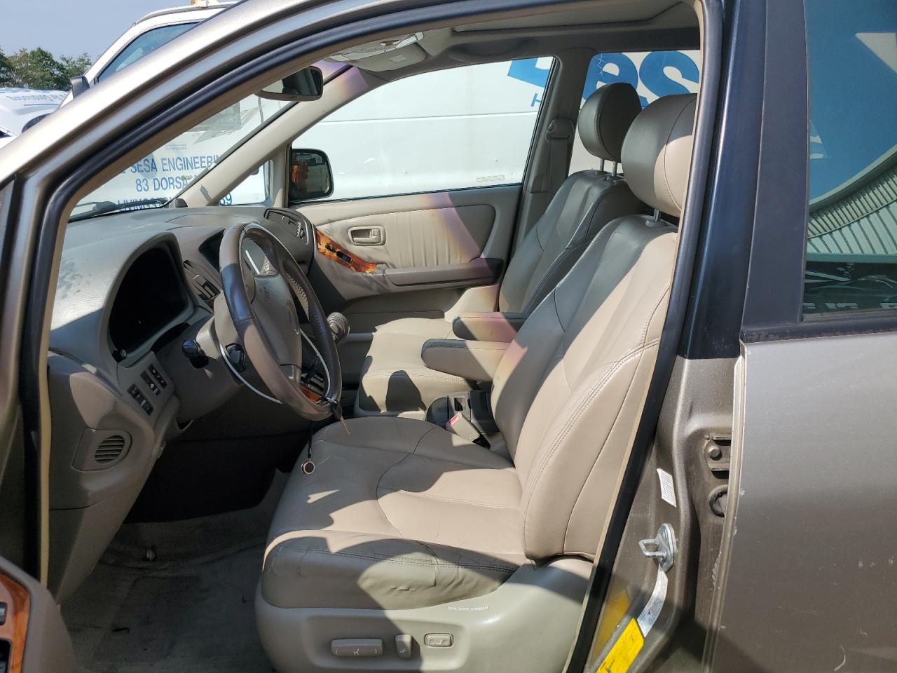 2000 Lexus Rx 300 VIN: JT6HF10U1Y0161129 Lot: 62792445